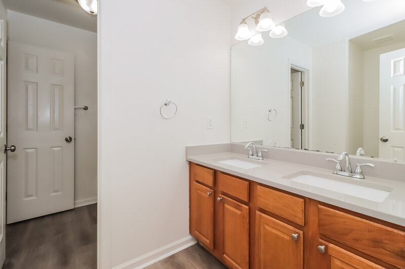 1,830/Mo, 814 Oakshire Cir Charlotte, NC 28214 Misc View 9