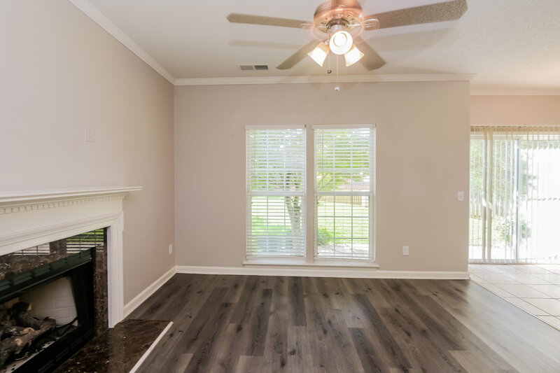 2,235/Mo, 11319 Valerian Ct Charlotte, NC 28213 Living Room View 2