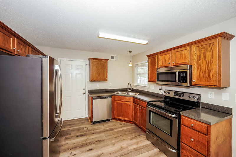 2,030/Mo, 15252 Eric Kyle Dr Huntersville, NC 28078 Kitchen View 2