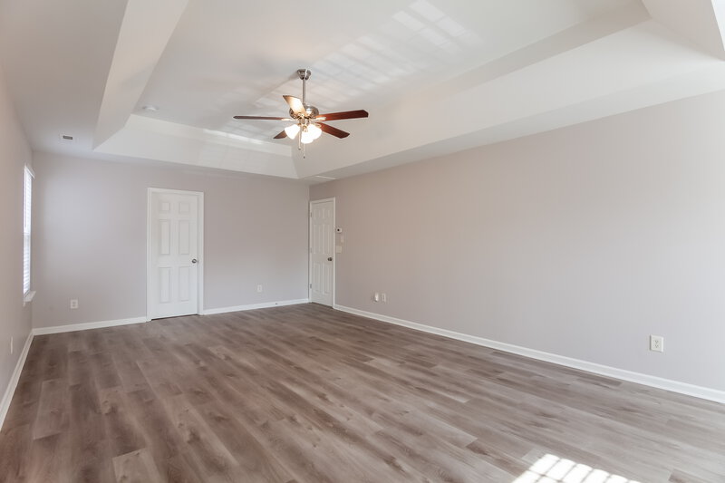 2,000/Mo, 4025 Fifendrum Ln Charlotte, NC 28216 Master Bedroom View 2