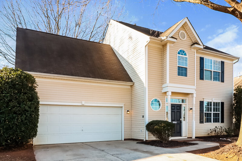 2,135/Mo, 10005 Brawley Ln Charlotte, NC 28215 Front View 2