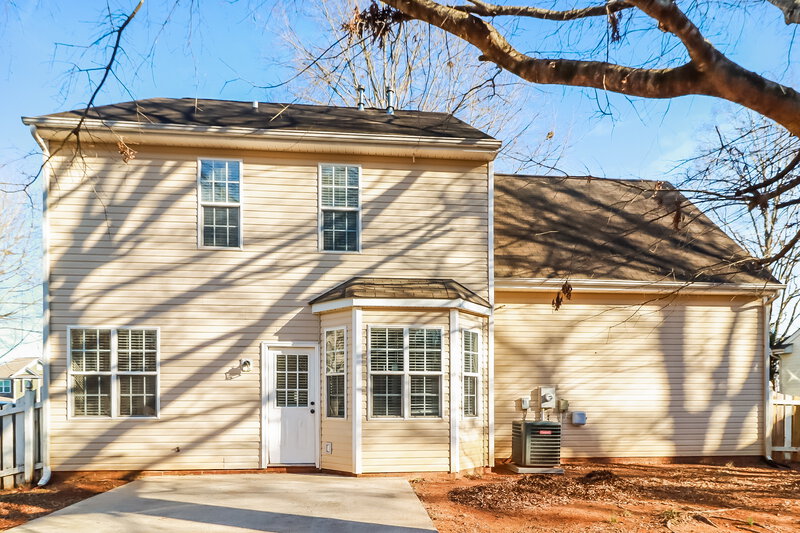 2,135/Mo, 10005 Brawley Ln Charlotte, NC 28215 Rear View 2