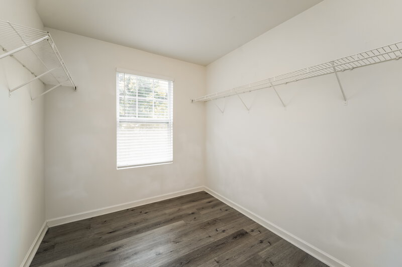 2,590/Mo, 630 Mountain Quail Drive Charlotte, NC 28216 Walk In Closet View