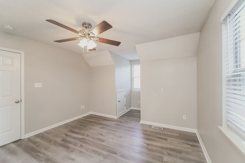 2,330/Mo, 9000 Oren Thompson Rd Charlotte, NC 28213 Bedroom View 2