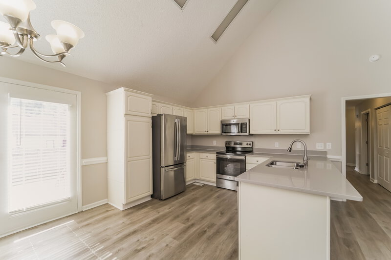 2,650/Mo, 375 Canter Ct NW Concord, NC 28027 Kitchen View