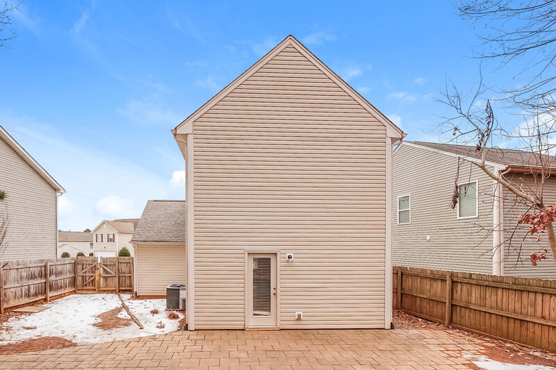 1,950/Mo, 4202 Broadstairs Drive SW Concord, NC 28025 Rear View 2