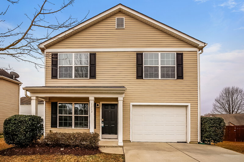 1,825/Mo, 1212 Chaser Ridge Ct Charlotte, NC 28216 External View