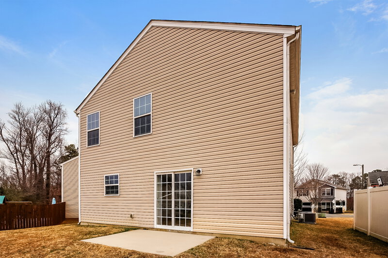 1,825/Mo, 1212 Chaser Ridge Ct Charlotte, NC 28216 Rear View 3