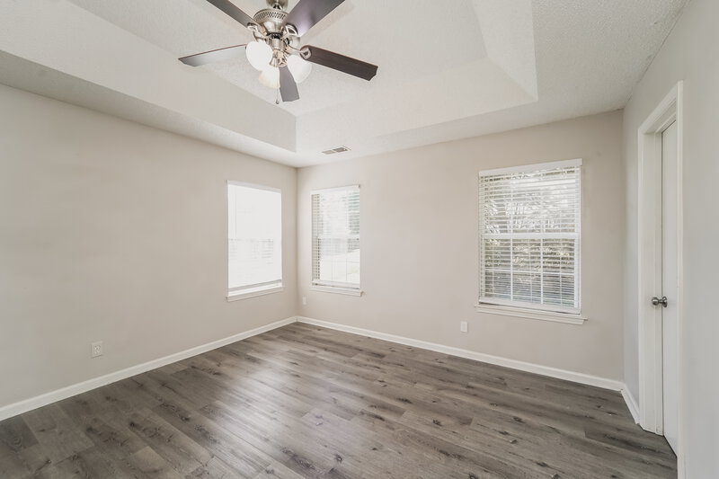 1,935/Mo, 2711 Clarencefield Dr Charlotte, NC 28216 Main Bedroom View 2