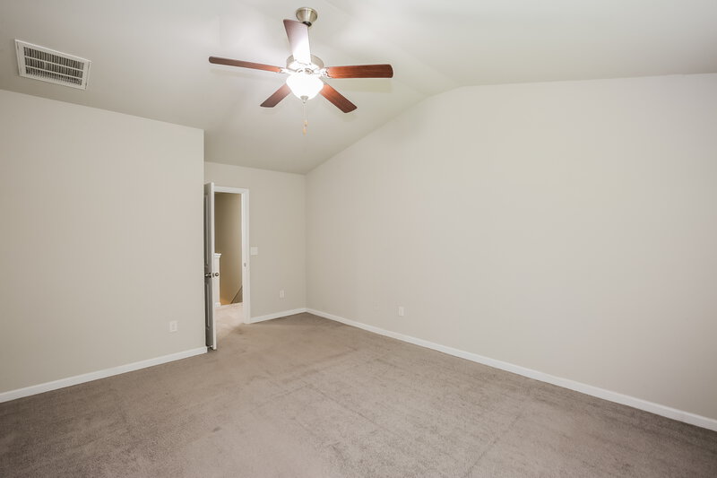 2,230/Mo, 1019 Helms Road Charlotte, NC 28214 Main Bedroom View