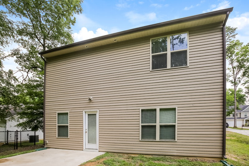 2,230/Mo, 1019 Helms Road Charlotte, NC 28214 Rear View