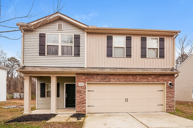 2,010/Mo, 1013 Helms Road Charlotte, NC 28214 External View