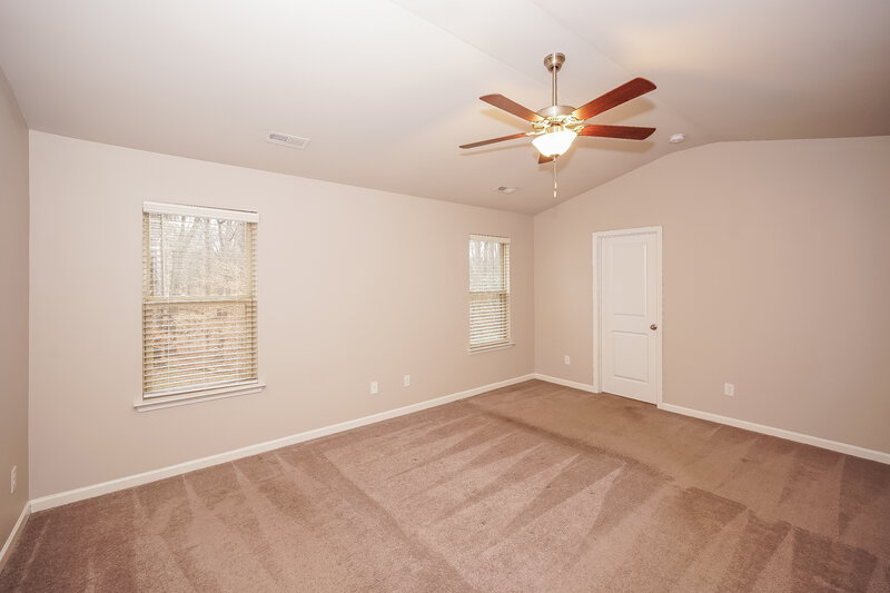 2,010/Mo, 1013 Helms Road Charlotte, NC 28214 Main Bedroom View