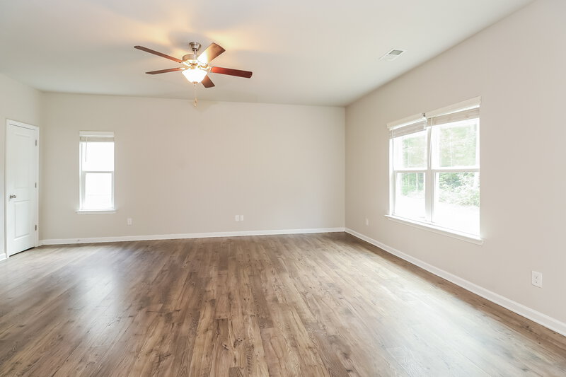 2,070/Mo, 1015 Helms Road Charlotte, NC 28214 Living Room View
