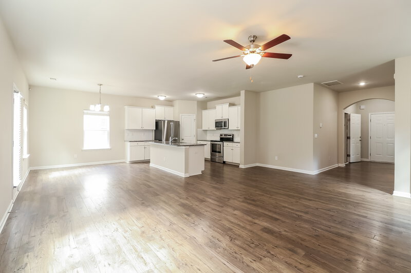 2,070/Mo, 1015 Helms Road Charlotte, NC 28214 Living Room View 2