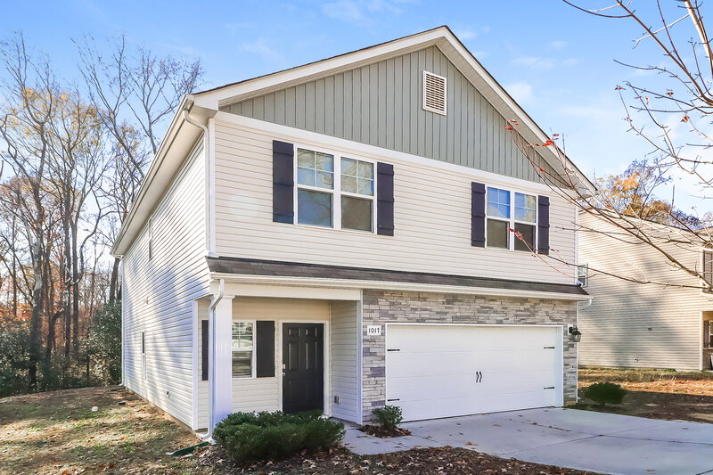 2,575/Mo, 1017 Helms Road Charlotte, NC 28214 Front View