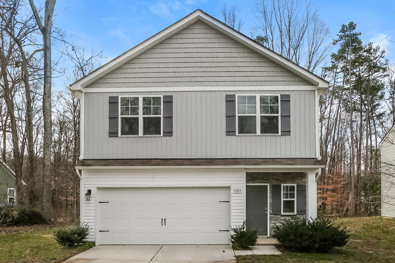 2,125/Mo, 1011 Helms Road Charlotte, NC 28214 External View