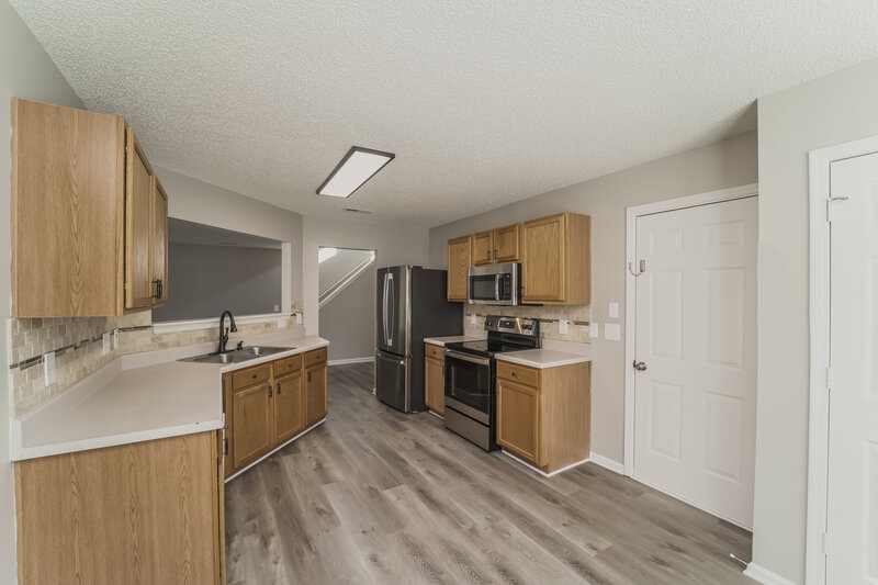 2,085/Mo, 1001 Omaha Dr Monroe, NC 28110 Kitchen View