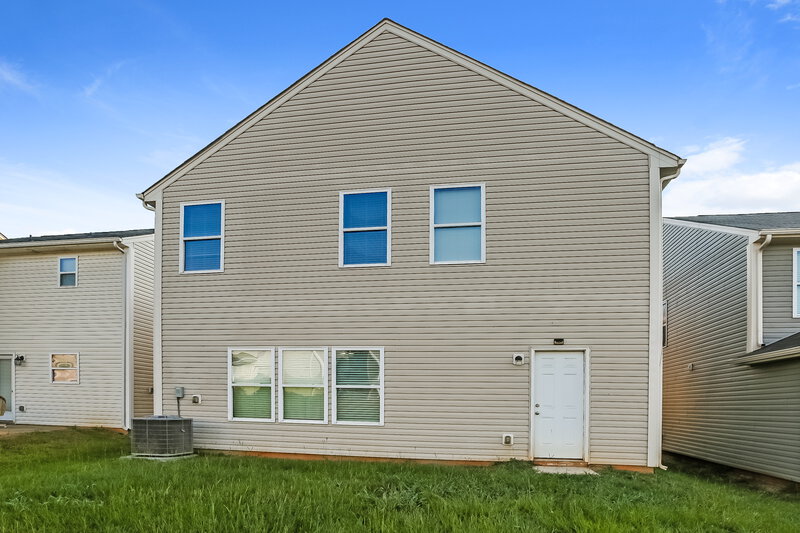 1,885/Mo, 10012 Portaferry Dr Charlotte, NC 28213 Rear View