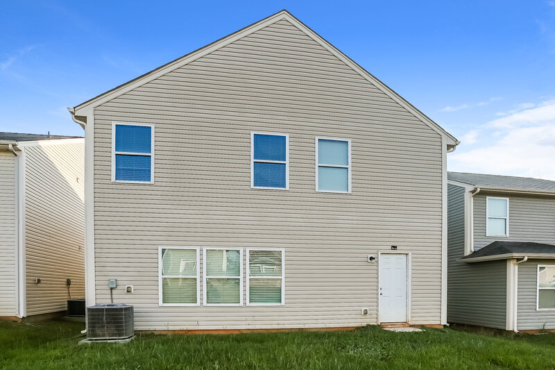 1,885/Mo, 10012 Portaferry Dr Charlotte, NC 28213 Rear View 2