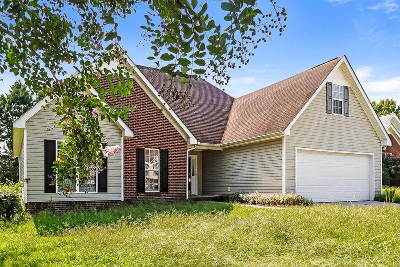 2,180/Mo, 2412 Damascus Dr Monroe, NC 28110 Front View