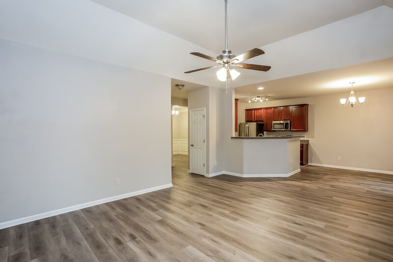 2,010/Mo, 5001 Shocco Ln Charlotte, NC 28215 Misc View 3