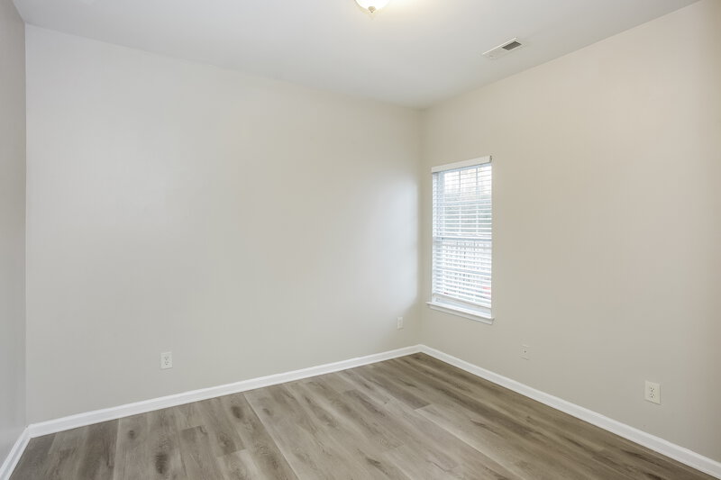 2,010/Mo, 5001 Shocco Ln Charlotte, NC 28215 Misc View 9