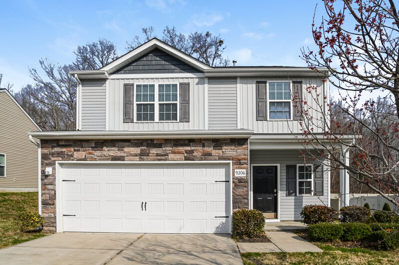 2,080/Mo, 9206 Avery Meadows Dr Charlotte, NC 28216 External View