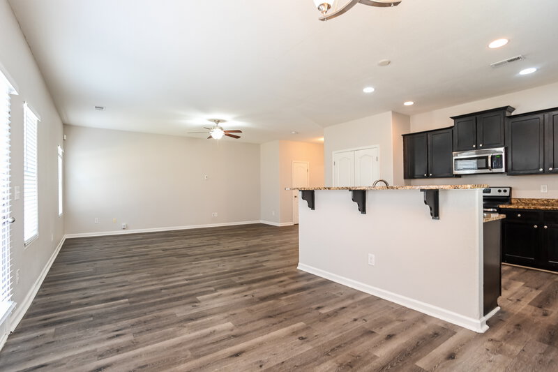 2,080/Mo, 9206 Avery Meadows Dr Charlotte, NC 28216 Dining Room View