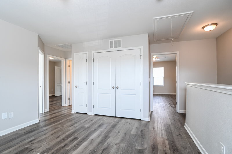 2,080/Mo, 9206 Avery Meadows Dr Charlotte, NC 28216 Loft View