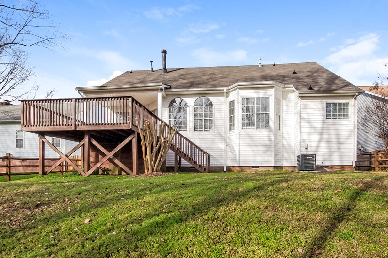 2,155/Mo, 11220 Clayford Ridge Charlotte, NC 28215 Rear View