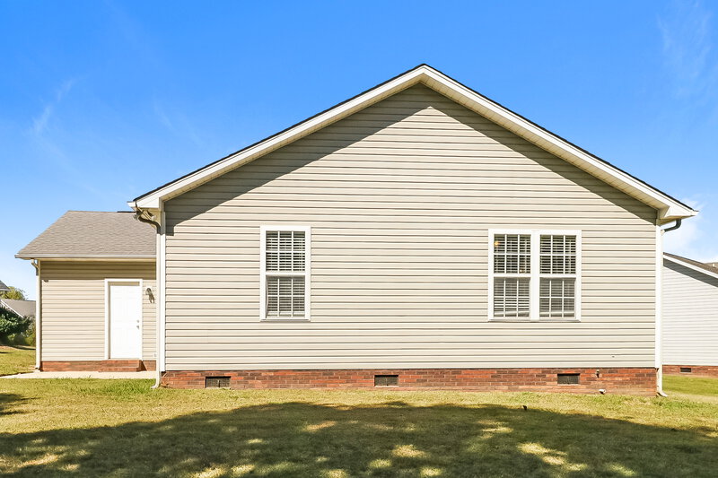 1,740/Mo, 4525 Carol Ct Concord, NC 28025 Rear View