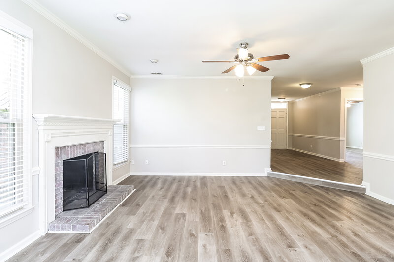 1,980/Mo, 707 Trailing Rock Dr Charlotte, NC 28214 Living Room View