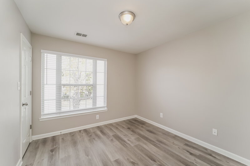 2,020/Mo, 9527 Chastain Walk Drive Charlotte, NC 28216 Bedroom View 2