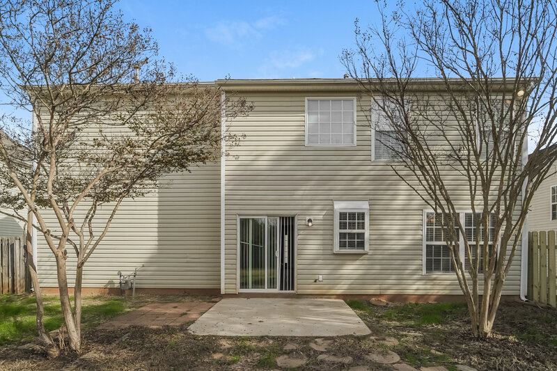 2,020/Mo, 9527 Chastain Walk Drive Charlotte, NC 28216 Rear View