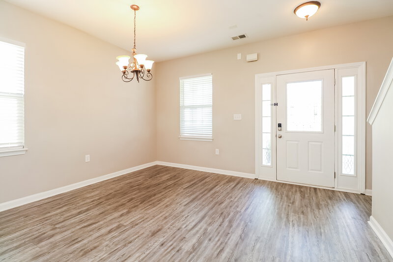 2,475/Mo, 1421 Jordans Pond Ln Charlotte, NC 28214 Dining Room View