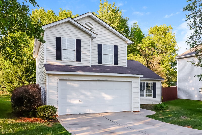 2,345/Mo, 3720 Old Wagon Road Charlotte, NC 28269 Front View