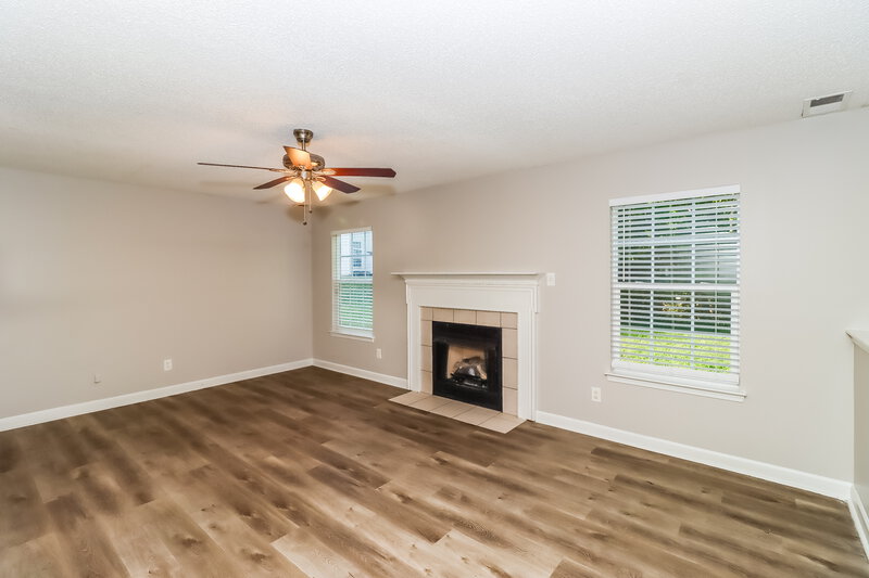 2,345/Mo, 3720 Old Wagon Road Charlotte, NC 28269 Living Room View