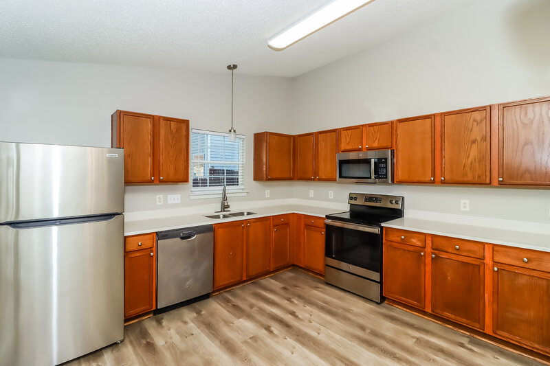 2,345/Mo, 3720 Old Wagon Road Charlotte, NC 28269 Kitchen View 2