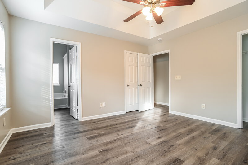 1,950/Mo, 929 Grass Hollow Charlotte, NC 28216 Main Bedroom View