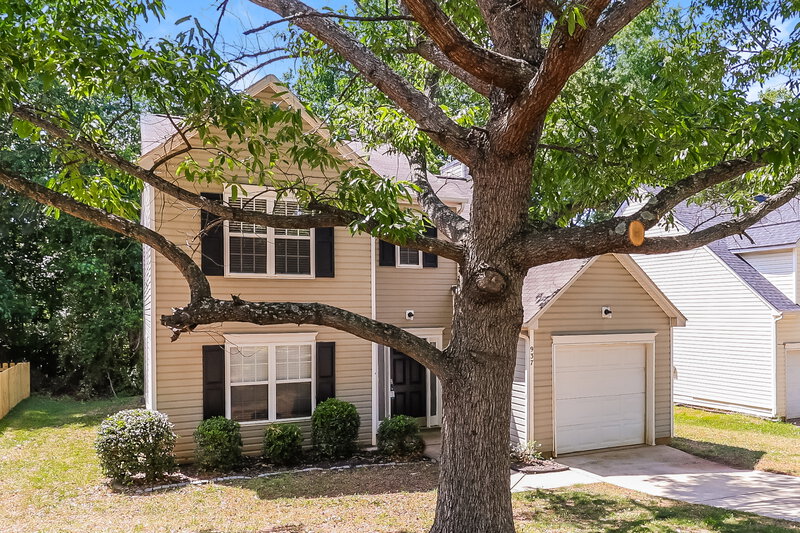 1,920/Mo, 937 Grass Hollow Charlotte, NC 28216 Front View