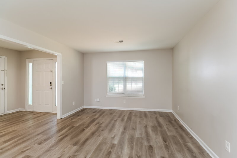 1,920/Mo, 937 Grass Hollow Charlotte, NC 28216 Living Room View
