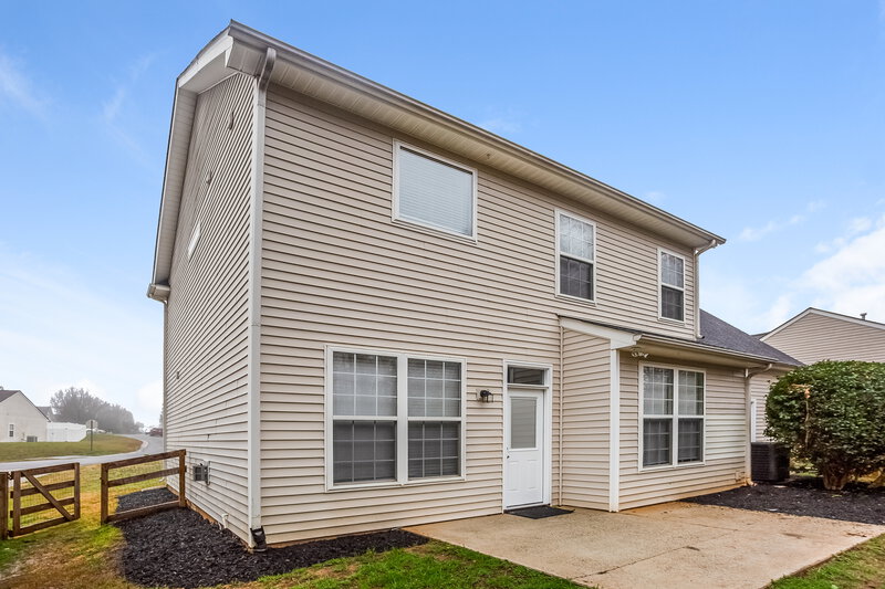 2,175/Mo, 5902 Shining Oak Lane Charlotte, NC 28269 Misc View 17