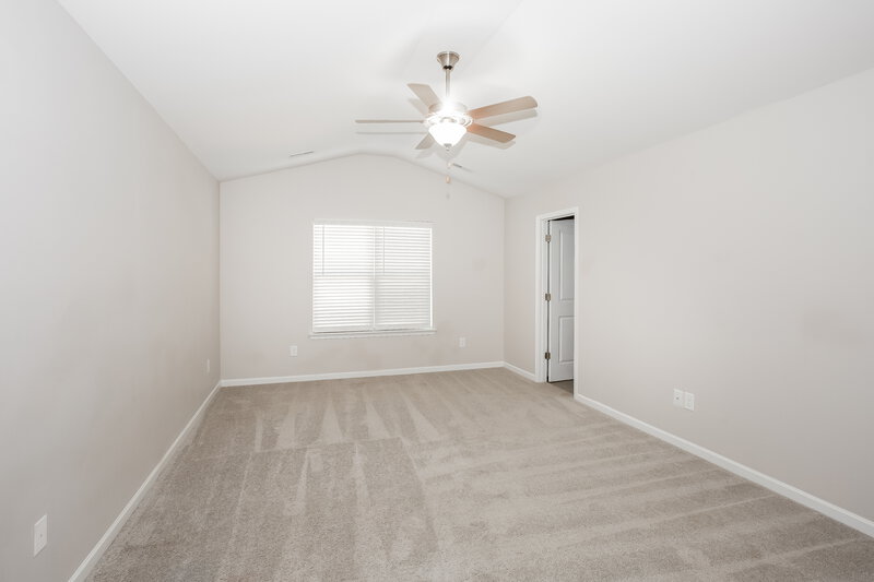 2,035/Mo, 4331 Drifter Drive Charlotte, NC 28227 Main Bedroom View 2