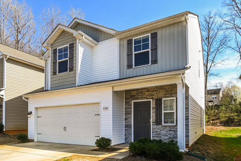 2,240/Mo, 4338 Drifter Drive Charlotte, NC 28227 Front View