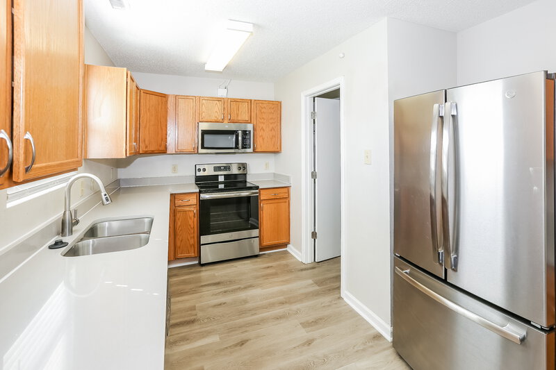 2,650/Mo, 803 Chastain Ave Concord, NC 28025 Kitchen View