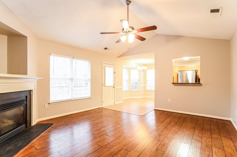 1,715/Mo, 3238 Longspur Dr Matthews, NC 28105 Living Room View 2