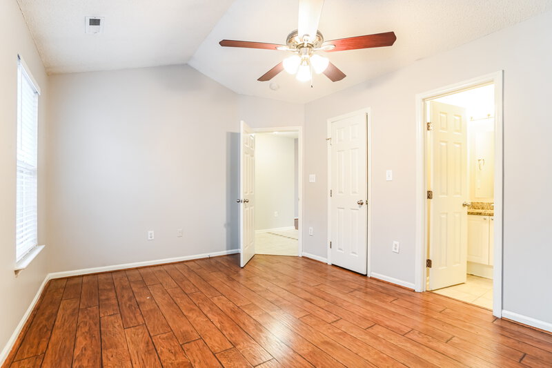 1,715/Mo, 3238 Longspur Dr Matthews, NC 28105 Main Bedroom View