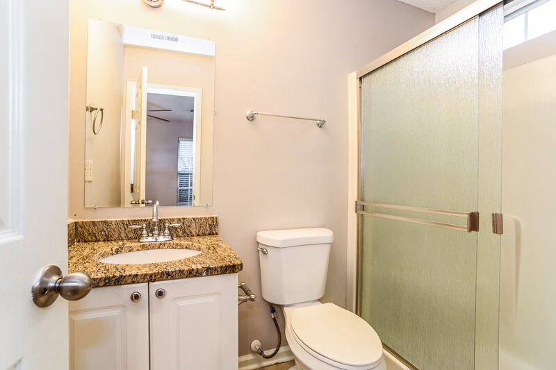 1,715/Mo, 3238 Longspur Dr Matthews, NC 28105 Main Bathroom View