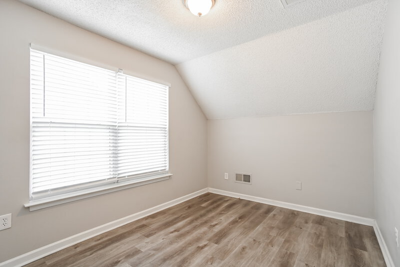 1,945/Mo, 4530 Fox Thorne Dr Charlotte, NC 28216 Bedroom View